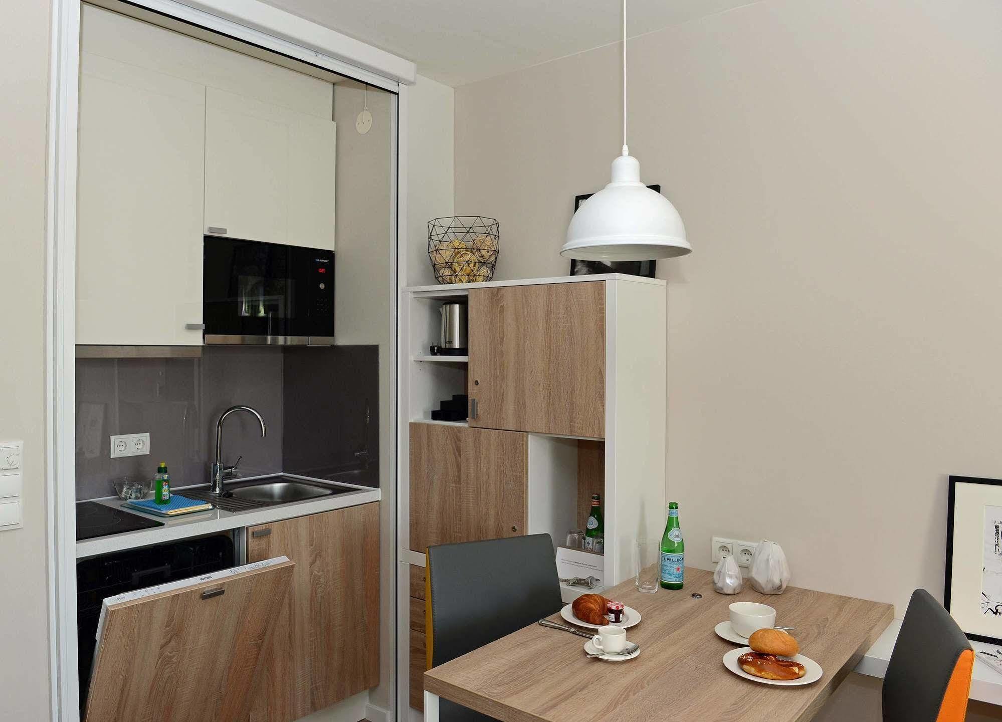 Frederics Muenchen City Schwabing Luaran gambar