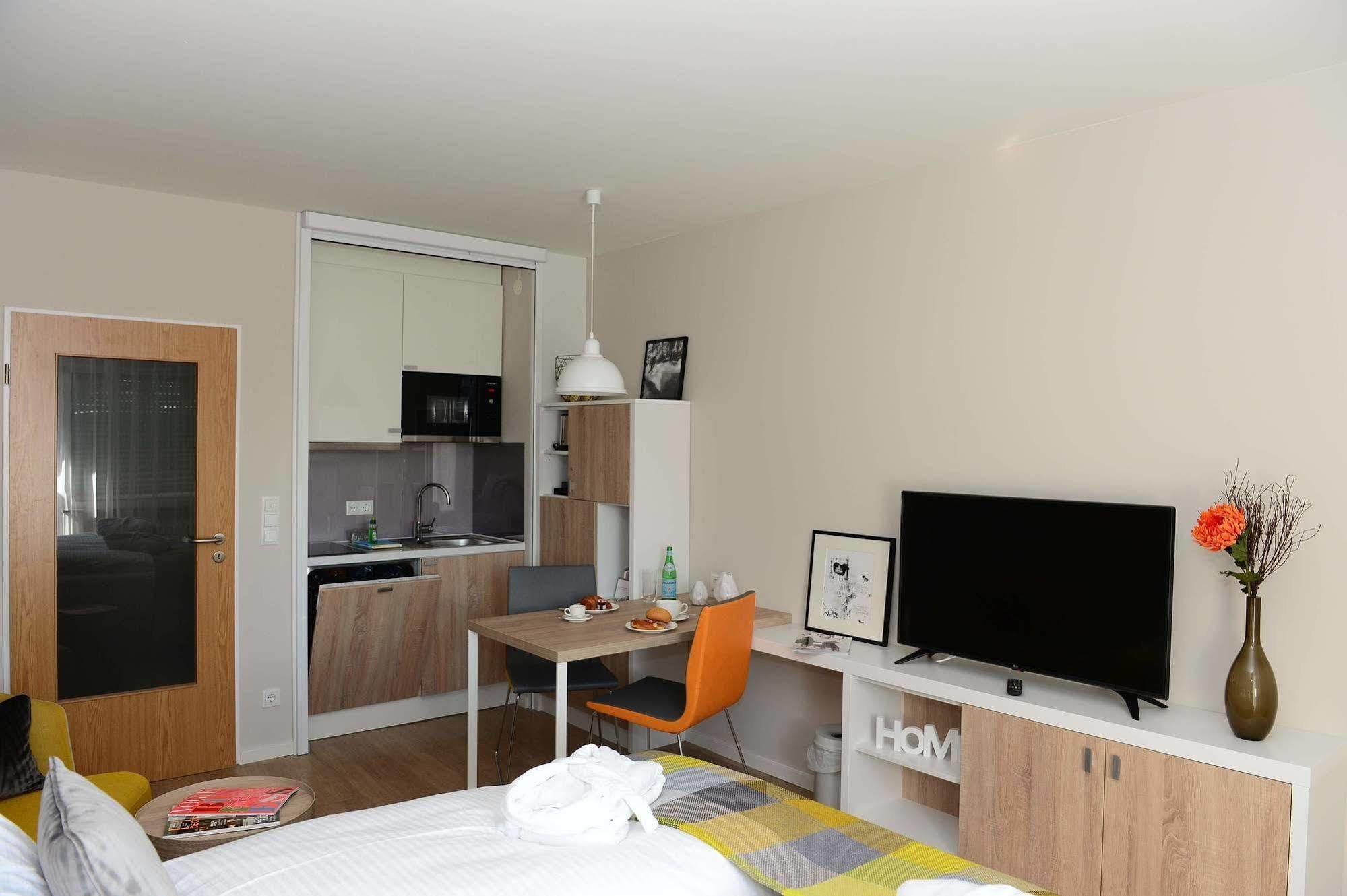 Frederics Muenchen City Schwabing Luaran gambar
