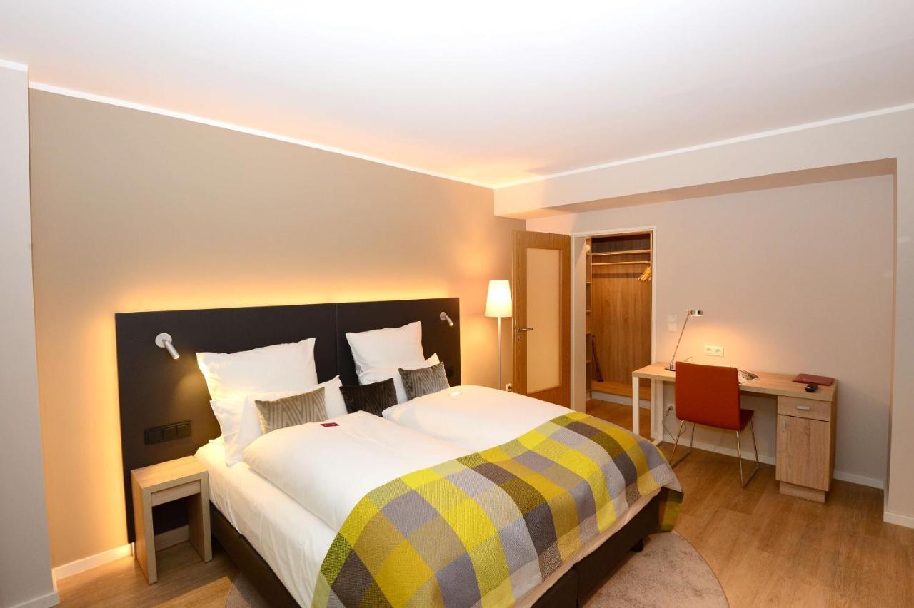 Frederics Muenchen City Schwabing Luaran gambar