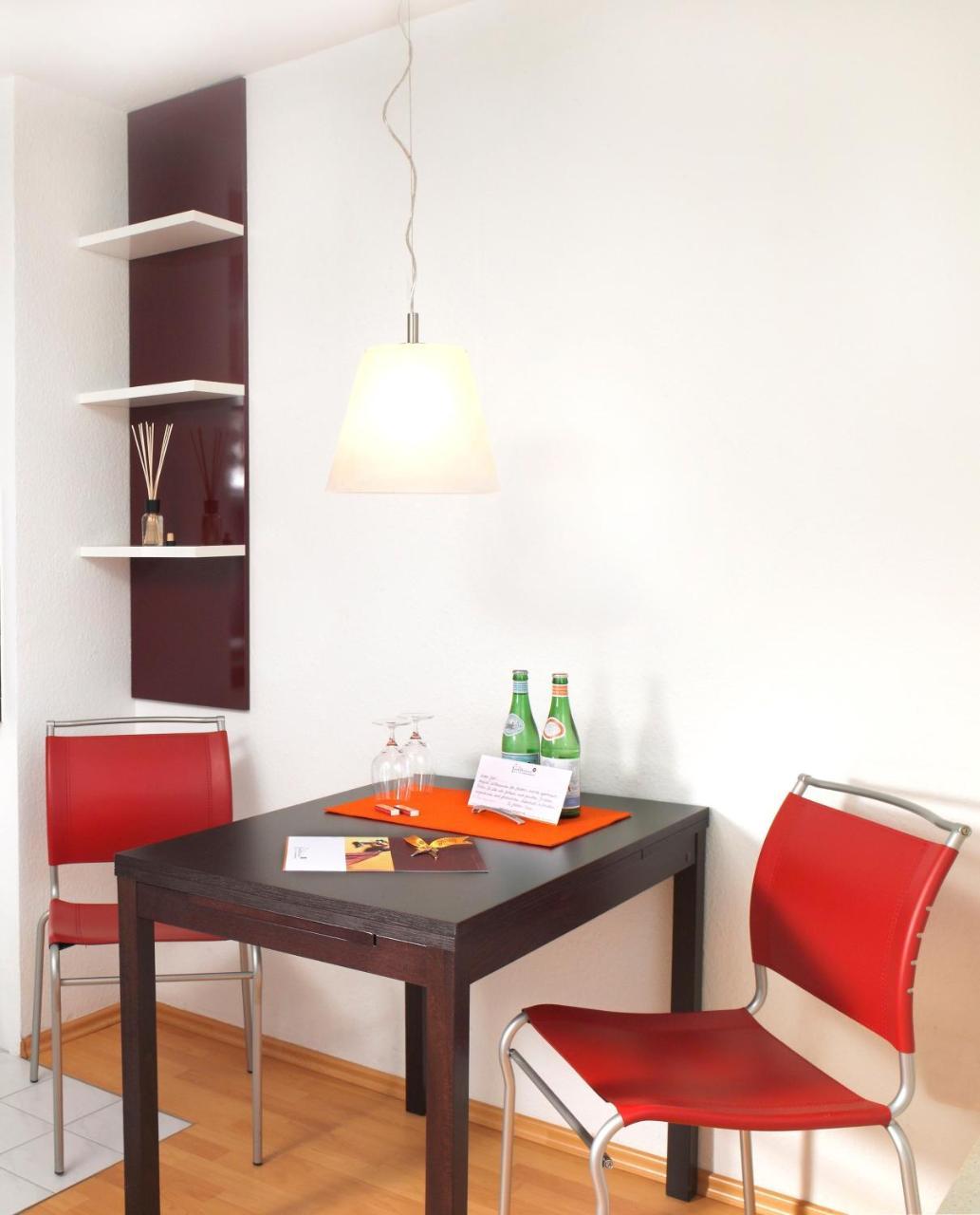 Frederics Muenchen City Schwabing Luaran gambar