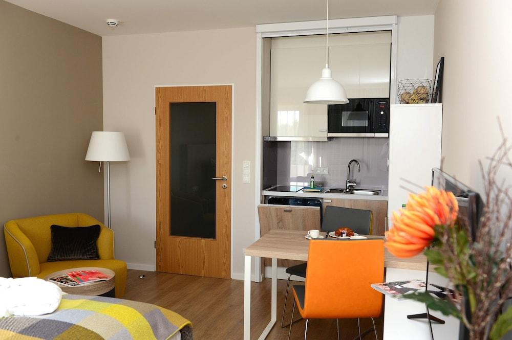 Frederics Muenchen City Schwabing Luaran gambar